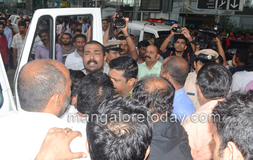 Eggs thrown at Ramya